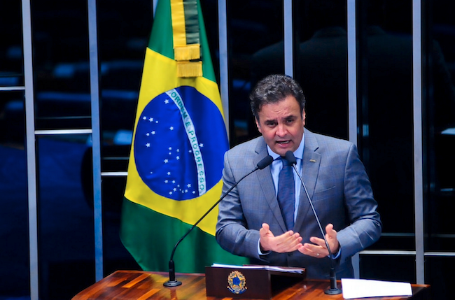 Aécio Neves